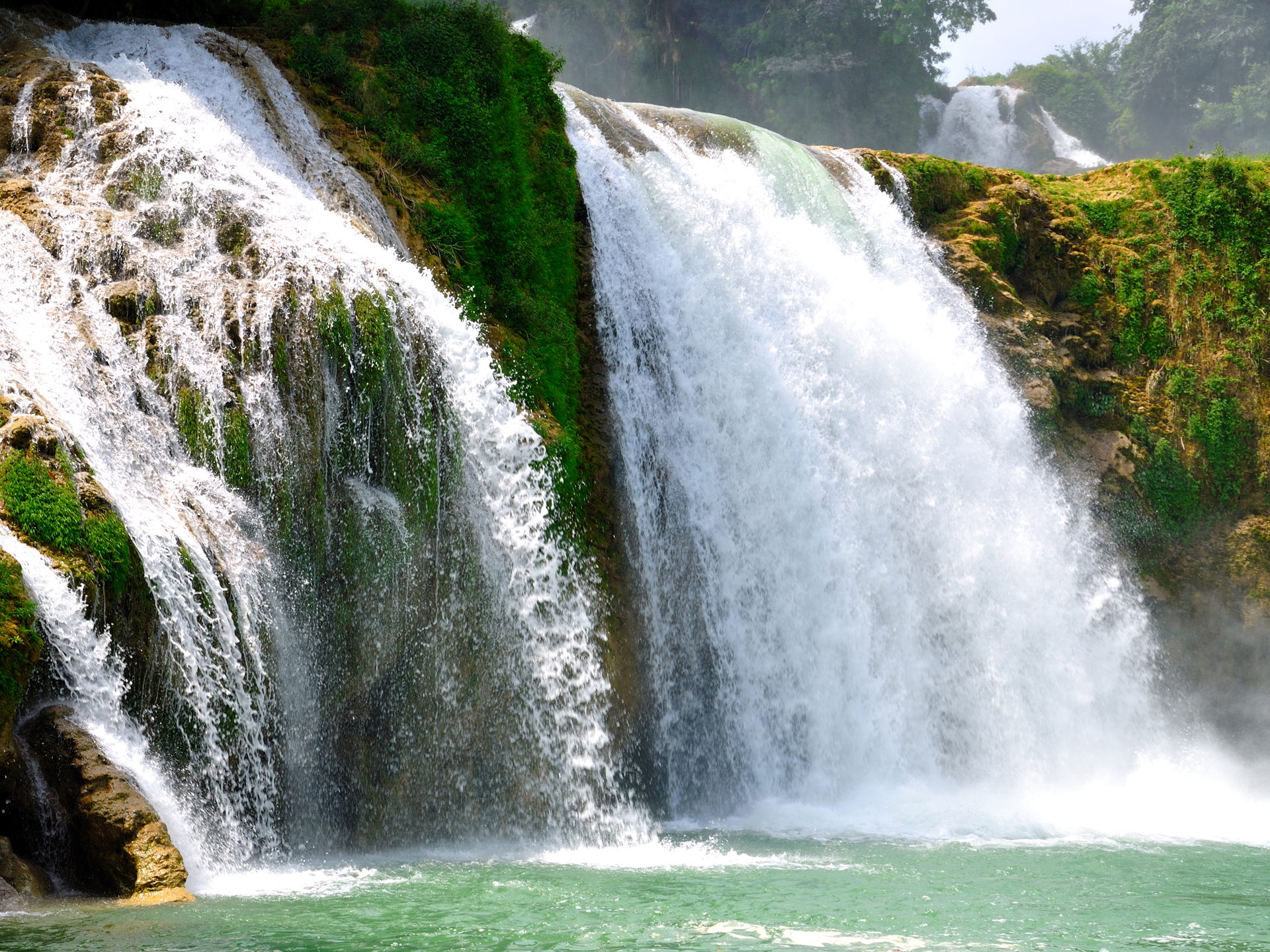 【德天独厚】广西德天跨国大瀑布/通灵大峡谷/巴马百魔天坑/水波天窗4天梦幻之旅