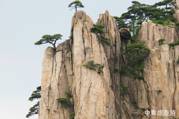 【当季爆款】（必发团）黄山观日出+西递+宏村高铁4日游【夜宿山顶/观日出/屯溪老街】