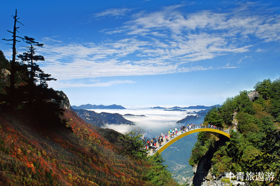 【湖北】武漢出發 神農架全景、三峽大壩精華動車3日游