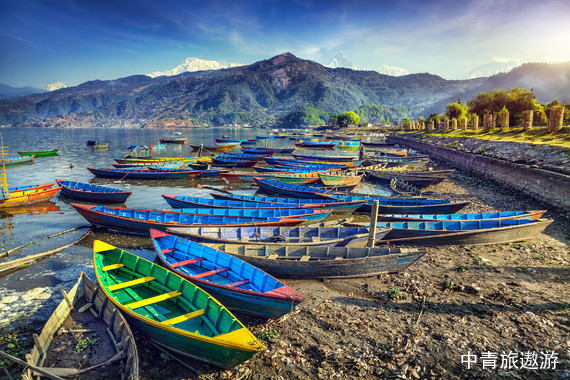 【南亚】尼泊尔加德满都+奇特旺+纳加阔特10日游【行摄巴德岗社巴广场|班迪布尔|塔奴村庄|博达哈达佛塔】