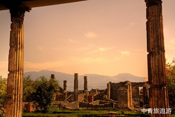 【欧洲】德国+法国+意大利+瑞士4国13天【卢浮宫+少女峰登顶+五渔村+慕尼黑+琉森+因特拉肯+米兰+罗马+佛罗伦萨+新/高天鹅堡】