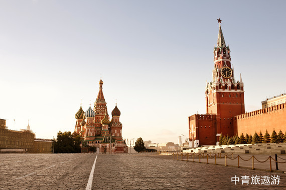 【俄罗斯】莫斯科+圣彼得堡9日【红场+夏宫花园+冬宫博物馆+莫斯科大学主楼+爱国者公园+库宾卡坦克博物馆+武装力量大教堂+卡洛明斯克庄园】