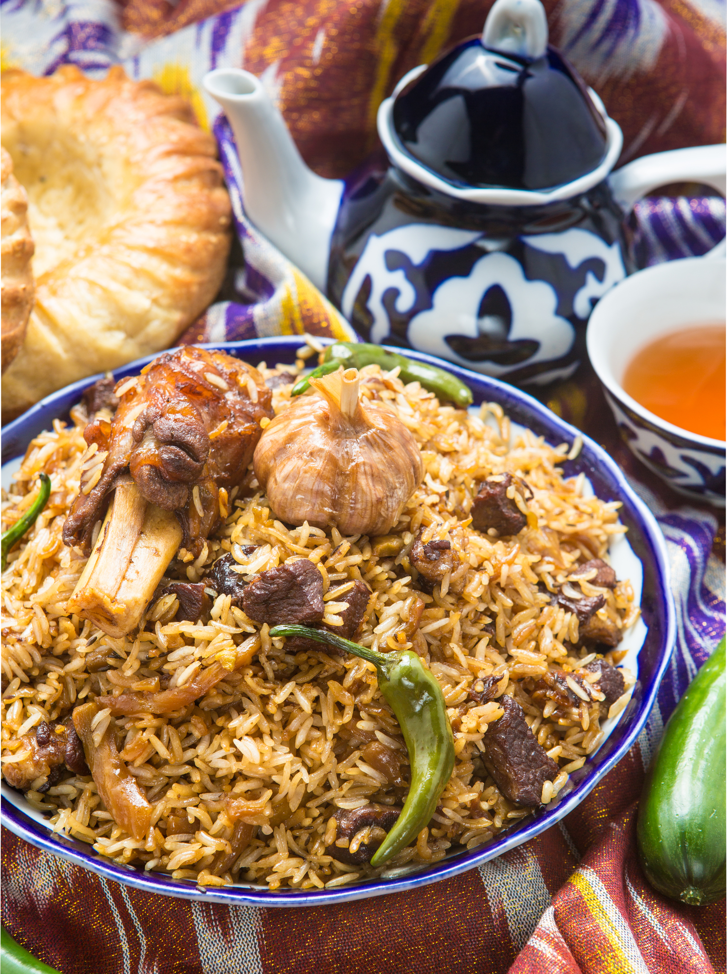 【中亞】哈薩克斯坦+烏茲別克斯坦2國8日【恰侖峽谷+奇姆肯特古城遺址+帖木兒博物館+雷吉斯坦廣場+古埃米爾陵+夏依辛達陵+塔什干地鐵】