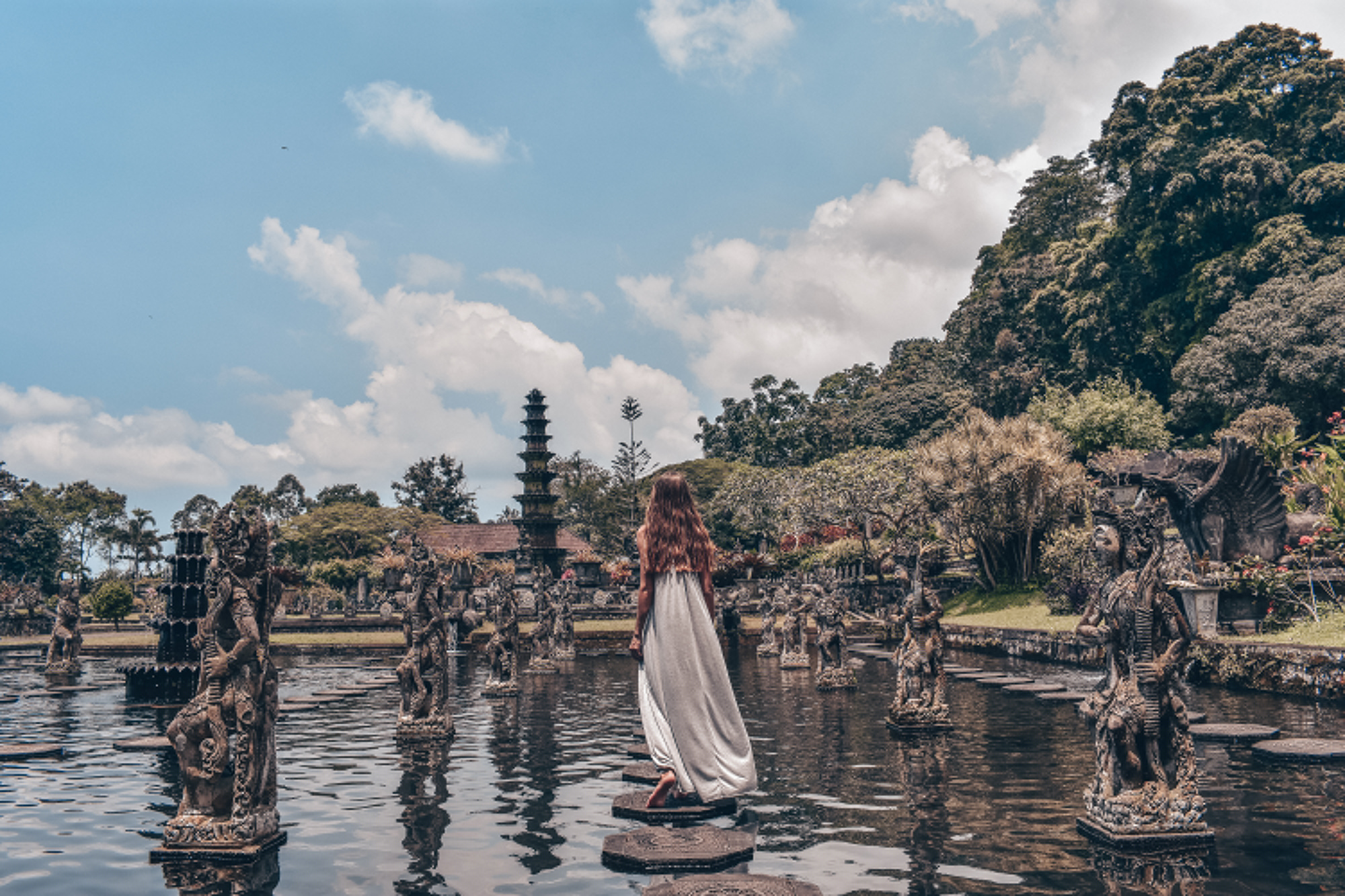 【孤独星球】泗水+巴厘岛+布罗莫火山5晚7天【国泰/携程四钻】