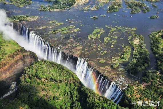 【非洲】纳米比亚+津巴布韦+赞比亚+博茨瓦纳12日【苏丝斯黎红沙漠园内酒店丨赞比亚+津巴布韦双国瀑布全景丨赞比西河丨乔贝国家公园丨辛巴部落】