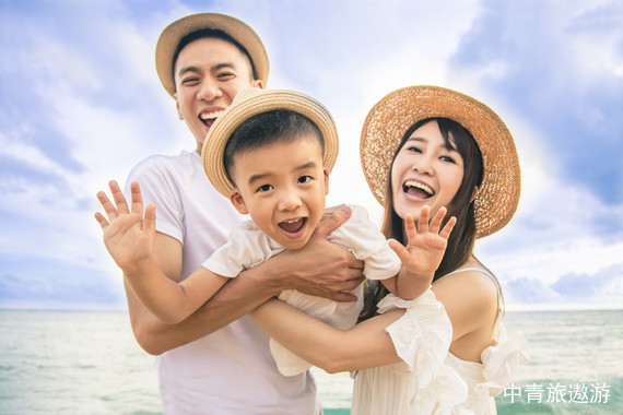 【东北】哈尔滨+伊春+汤旺河+嘉荫双高5日游【五营农场+茅兰沟+界河游船】
