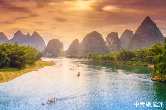 【广西】桂林双飞5日/双卧6日【三星游船大漓江+世外桃源+侗王夜宴+银子岩+遇龙河八人漂流+象山+日月双塔｜全程舒适型酒店】