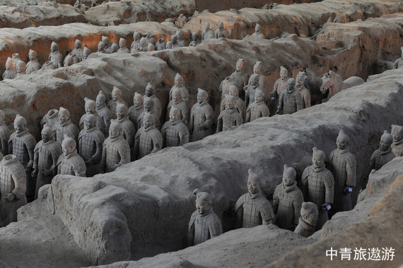 【陕西】西安延安双高5日/双卧6日游【兵马俑|华清宫|西安博物院|大唐不夜城|延安红街|南泥湾|壶口瀑布|】