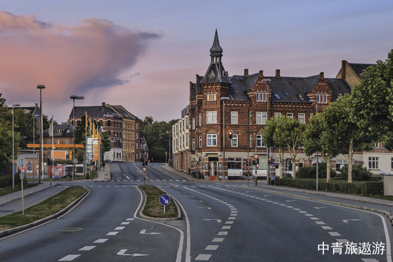 【匠心严选】冰岛+北欧四国双峡湾+爱沙尼亚14日游【一价全含/峡湾车进飞出无回头路/20大入内及体验/诺贝尔奖同款晚宴+赠旅拍/25人封顶】